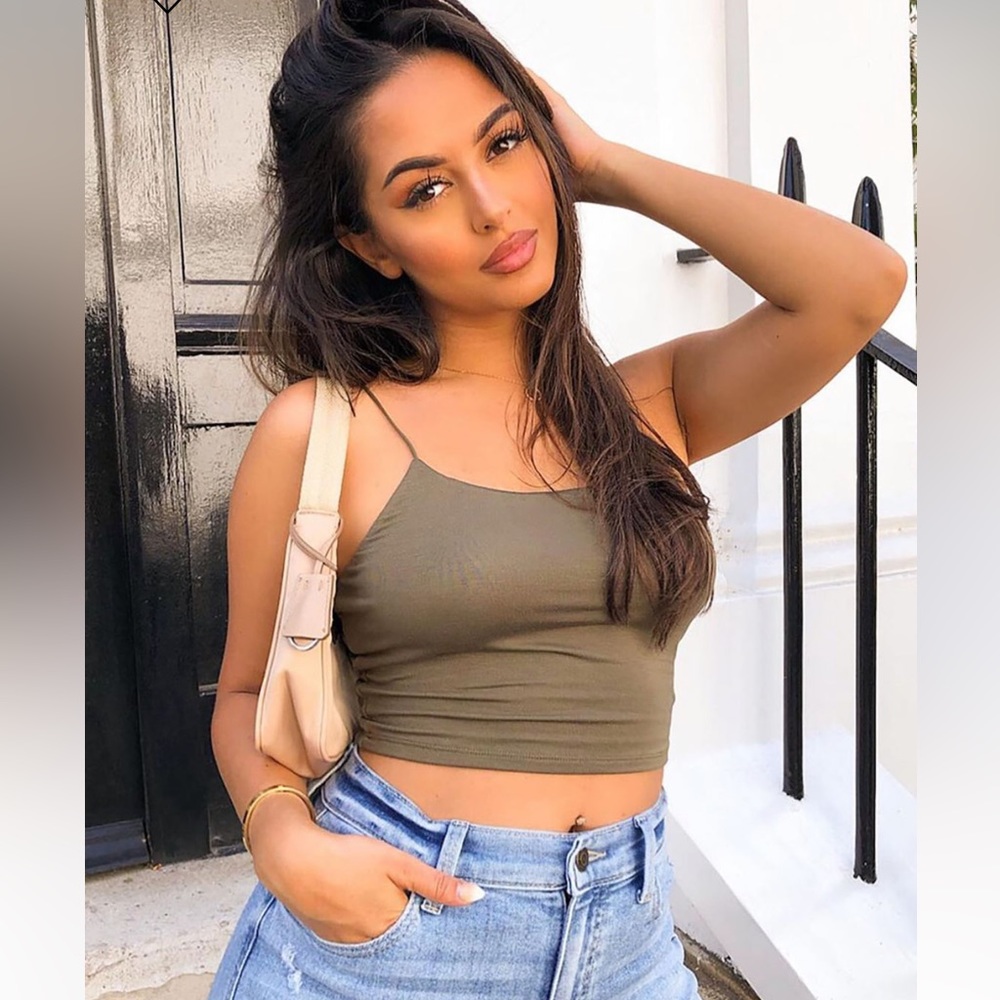 Kiki Cropped Top - Fashion Nova